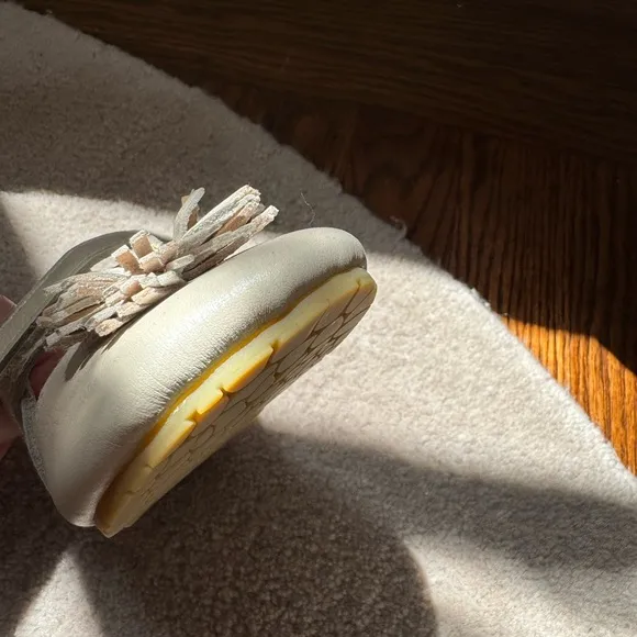 Donsje Poms Shoes | Off White Metallic Leather EUC 12-18 month
