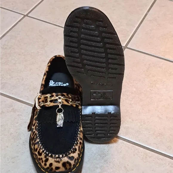 Dr. Martens Adrian Hair-On Leopard Print Snaffle Loafers Men's sz 8/Women's Sz 9