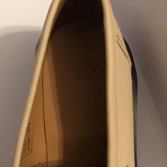 Dr. Martens Adrian vintage taupe Virginia Soft Leather Tassel Loafers size 11