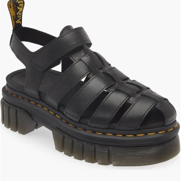 Dr. Martens Ricki Fisherman Platform Sandals Women's Black Chunky Leather Size 9