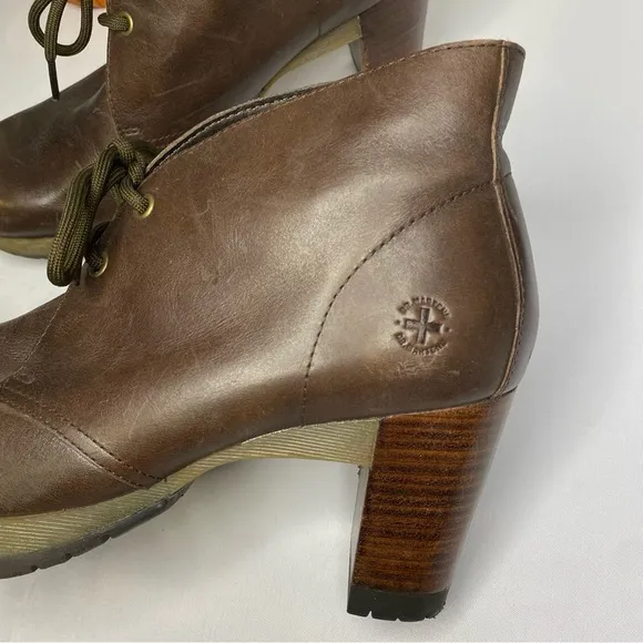 Dr. Martens Viviana Leather Heeled Boots Size 11