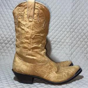 Durango Natural Color Soft Leather Cowboy Boots. Wooden Heel. Size 8M. Like New.