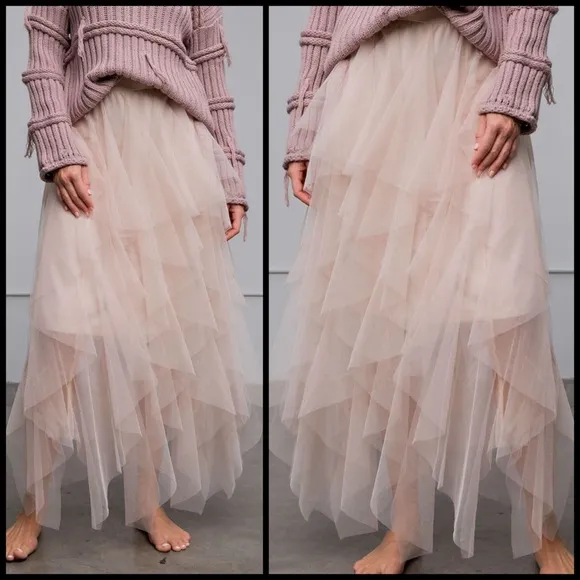 EASEL &quot;Fairy Tale&quot; Tiered Mesh Overlay Waterfall Lined Midi Maxi Ballerina Skirt