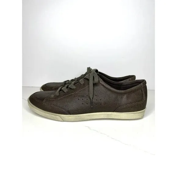 Ecco Brown Leather Comfort Sneakers Distress Tan Outsoles Size Size 44 Casual