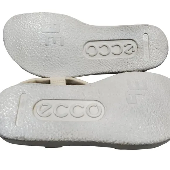 ECCO cream strappy sandals 5-5.5