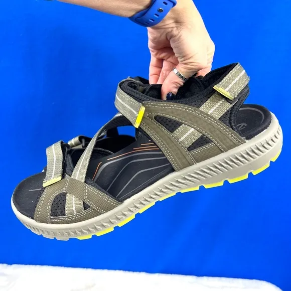 |•ECCO•| Golf Sandals Cleats Size 12