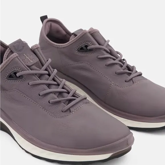 Ecco Grey St. 360 Sport Gravity Full Grain Leather Lightweight Sneakers 11-11.5