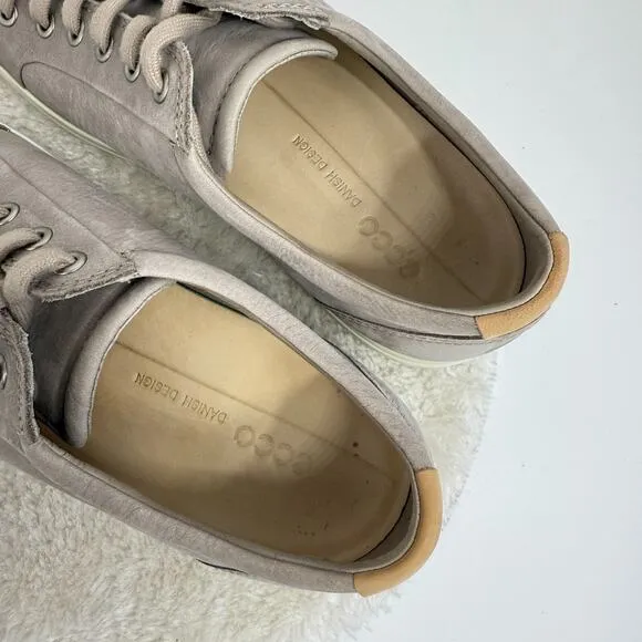 ECCO Mens Soft 7 Sneaker Gray Nubuck Mens US 8 Casual Leather Walking Shoes