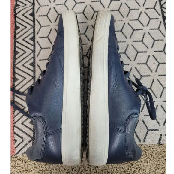 ECCO TOWN SNEAKERS IN NAVY BLUE, SZ 10/44