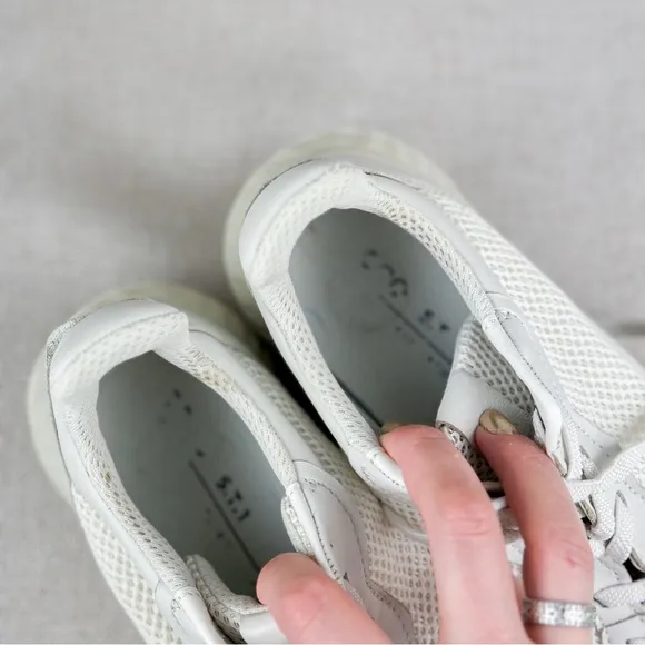 Ecco Women’s ATH-1FW Trainers Sneakers White Size 38 7.5-8