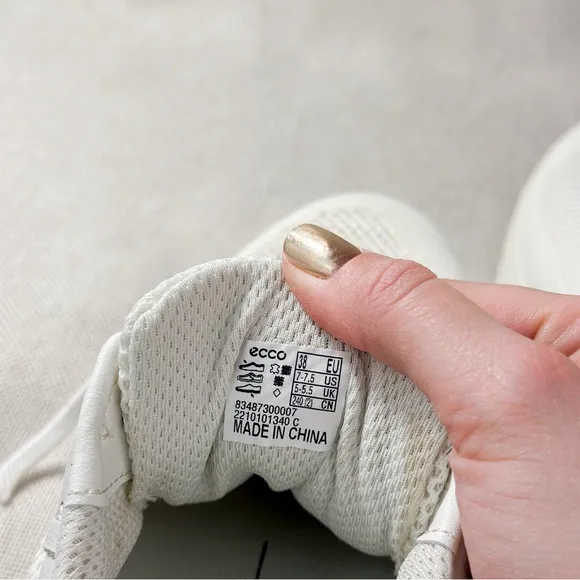 Ecco Women’s ATH-1FW Trainers Sneakers White Size 38 7.5-8