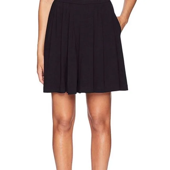 Eileen Fisher Black Short Pleated Skirt Size Large
