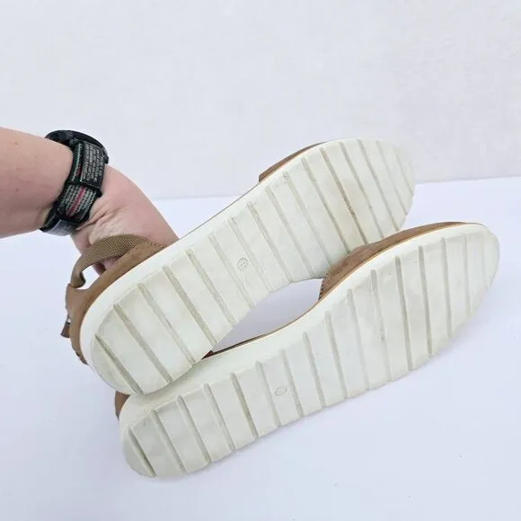 Eileen Fisher Emmett Flats Sandals Tan 8