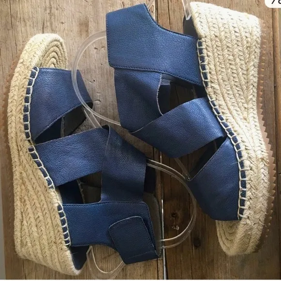 EILEEN FISHER RARE Willow Blue Leather Wedge Espadrille Sandals Women’s Size 9