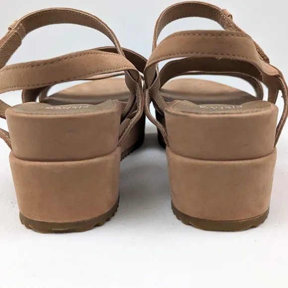 Eileen Fisher Suede Platform Wedge Sandals Open Toe Chunky Velcro Straps Tan 7.5
