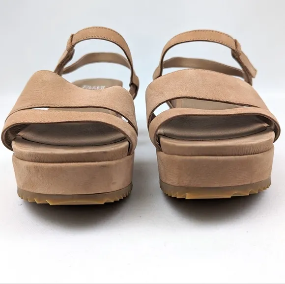 Eileen Fisher Suede Platform Wedge Sandals Open Toe Chunky Velcro Straps Tan 7.5