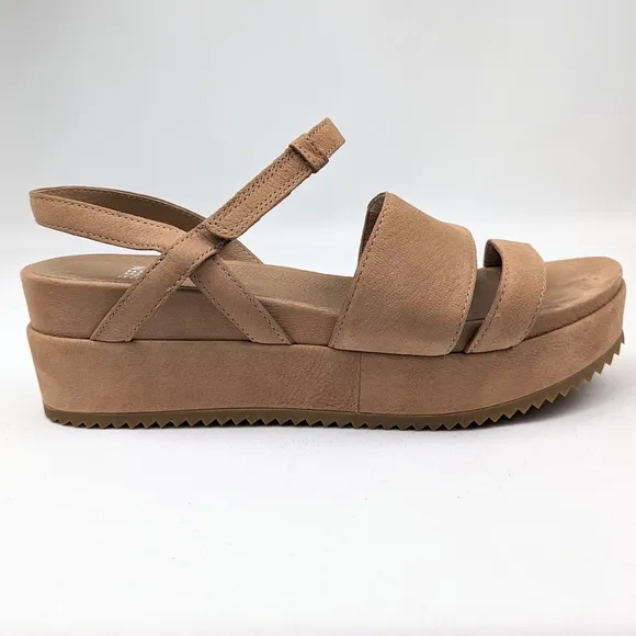 Eileen Fisher Suede Platform Wedge Sandals Open Toe Chunky Velcro Straps Tan 7.5