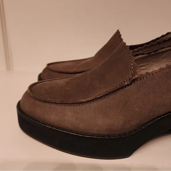 Eileen Fisher Women’s Grey Harria Slip On Heeled Loafer Size 7