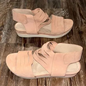 Eileen Fisher suede perforated sport sandals mauve color Velcro straps size 10.