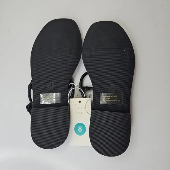 Elegant Women’s Tiffany Thong Sandals Open-toes Thong Sandals Universal Thread