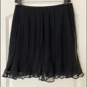 Elie Tahari Pleated Silk Skirt