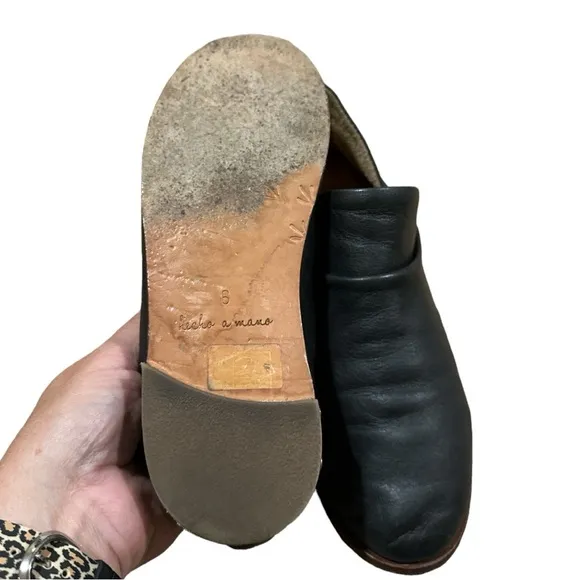 EUC Beek Puffin Loafers - Black - size 6