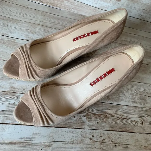 EUC Prada espadrilles wedge size 38.5