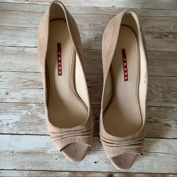 EUC Prada espadrilles wedge size 38.5