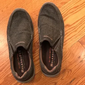 EUC Skechers Loafers, Brown