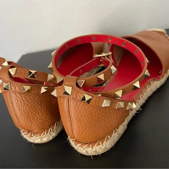 EUC Valentino Rockstud Leather Flat Espadrilles Size 39