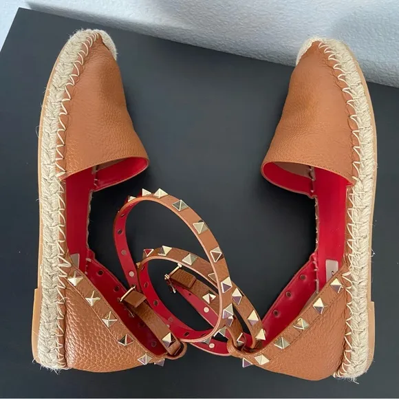 EUC Valentino Rockstud Leather Flat Espadrilles Size 39