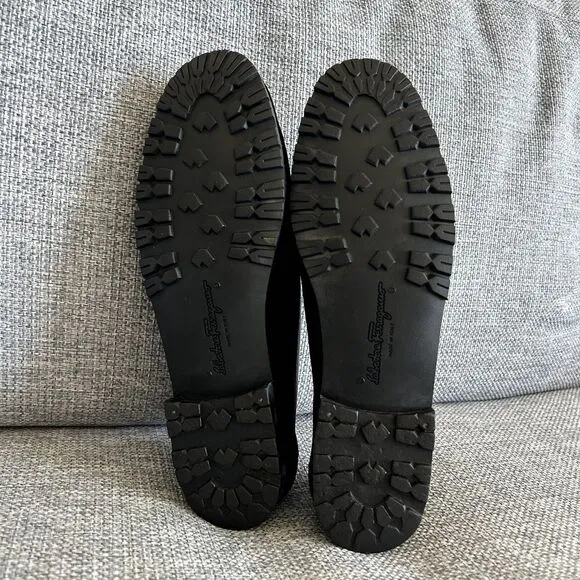 EUC Vintage Salvatore Ferragamo Black Suede Leather Loafers Classic Slip-On 8 B
