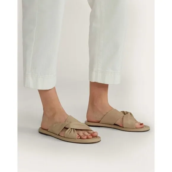 Everlane The Day Twist Sandals in Warm Khaki 9 New Womens Slides