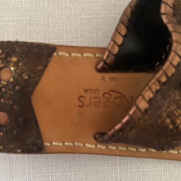 F501 Jack Rogers Metallic Thong Sandals