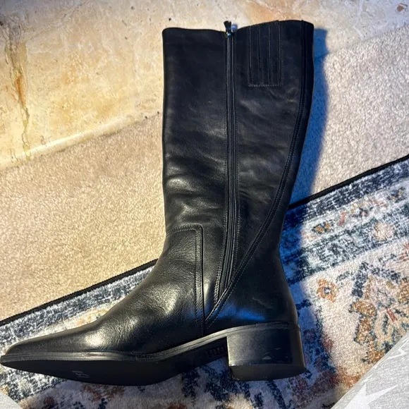 Fabianelli Black Heeled Leather Boots with Wide Calf Design