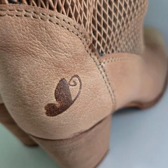 Felonioni Italian Tan Leather Perforated Shaft Mid Calf Pull On Boots Size 7