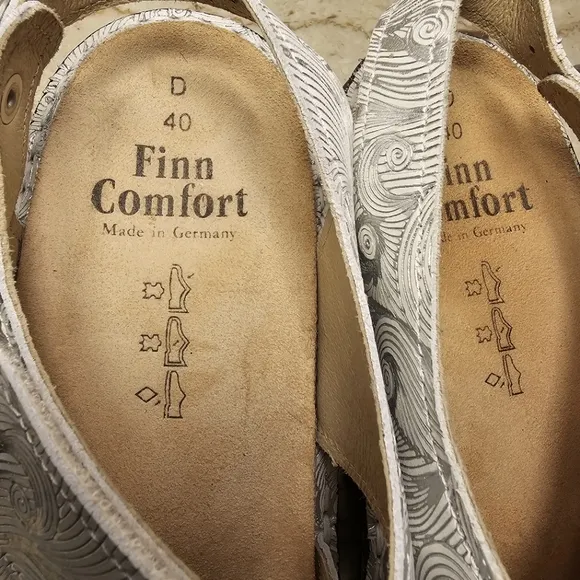 Finn Comfort Womens Silver Metallic Swirl Leather Sandals Size EU 40/US 9-9.5