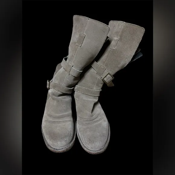 FIORENTINI AND BAKER SUEDE BOOT