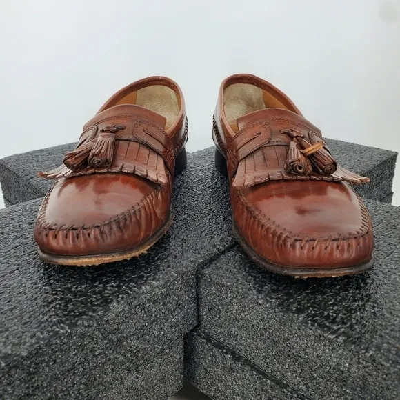 Florsheim Men PISA Moc Toe Tassel Loafers Size 9D Shoes Cognac