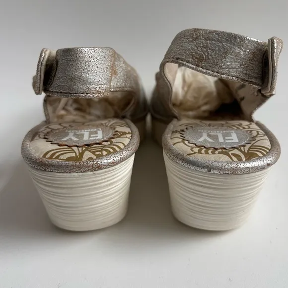 Fly London Yakin Wedge Distressed Leather Sandals Sling Back Cool Pearl Size 39