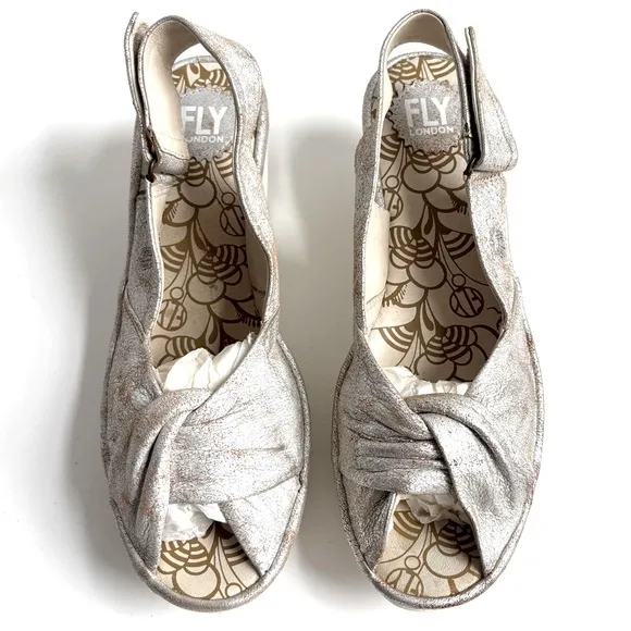 Fly London Yakin Wedge Distressed Leather Sandals Sling Back Cool Pearl Size 39