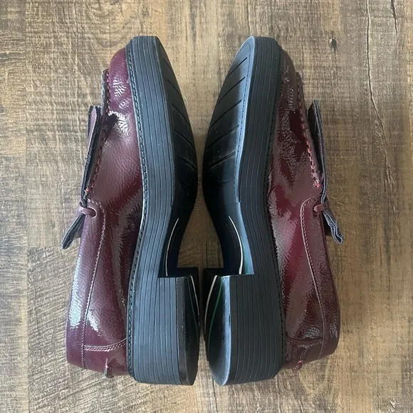 Franco Sarto Women's Size 8.5 Carolynn Lug Sole Loafers Burgundy Office Church