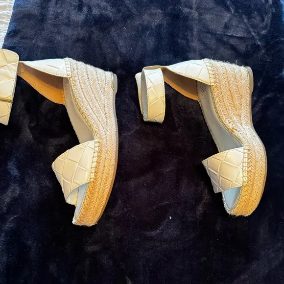 Franco Sorto white espadrille wedge Sandals