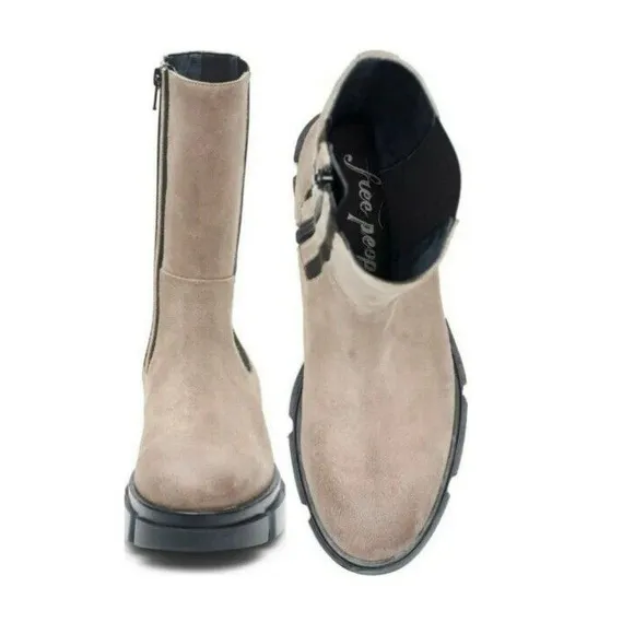 Free People Chelsea Boot, SZ 39, New With Box