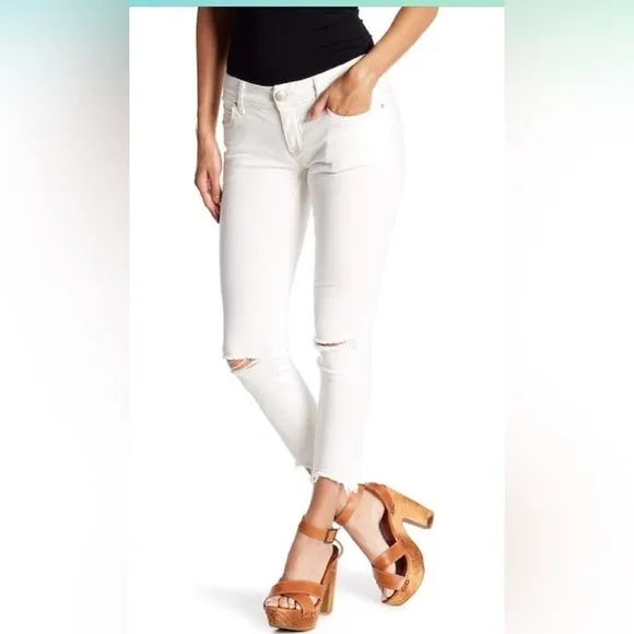 Free People Classic Mid Rise DistressedCropped Raw Hem White Jeans Size 29
