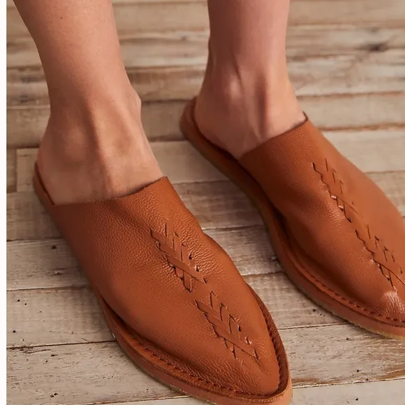 Free People Nova 6 Tan Soft Leather Slip-On Braided Backless Mules Clogs New