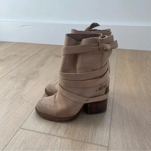 Free People Royal Rush Leather Ankle Boots Size 36