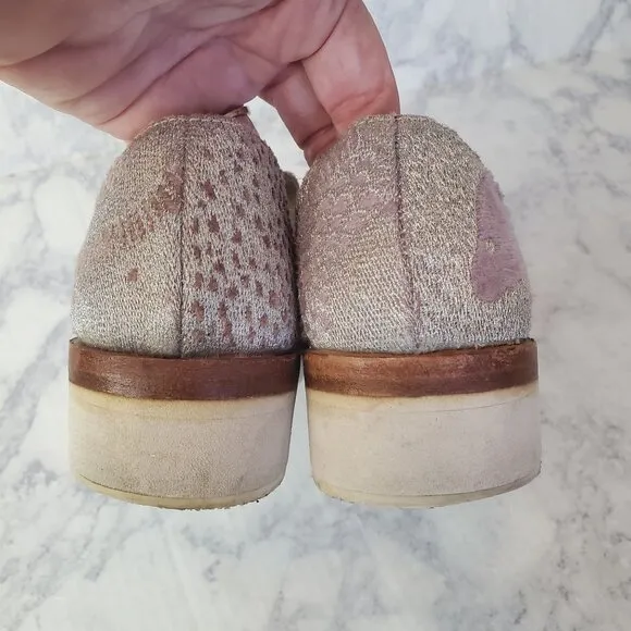 Free People Snake Eyes Loafers Womens 36 US 5.5 Metallic Silver Lavender Velvet