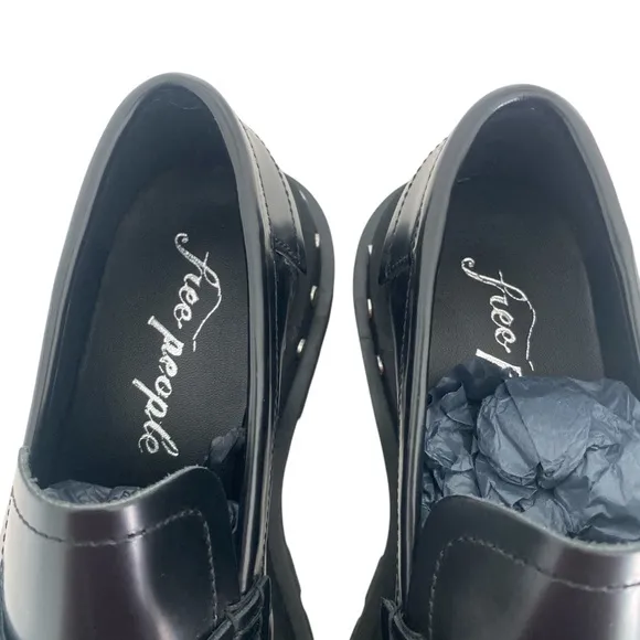 FREE PEOPLE Women’s Teagan Tassel Black Studded Tassel Loafers  Size: 7