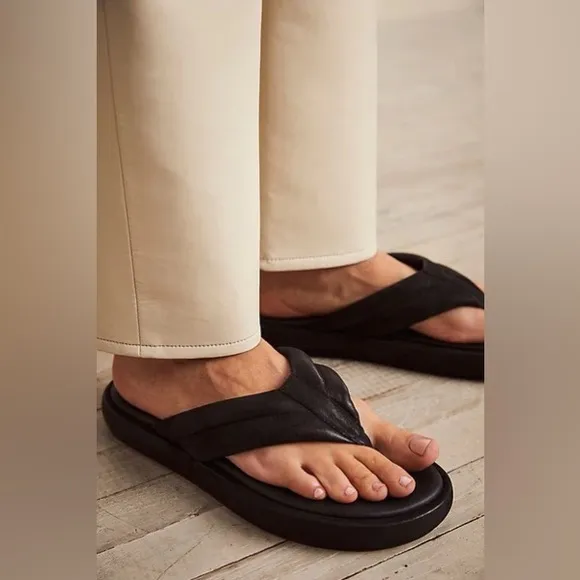 ❤️Free People Wonderland Thong Sandal
